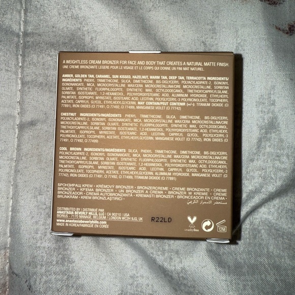 Anastasia Beverley Hills Cream Bronzer in “Amber” - Picture 3 of 6